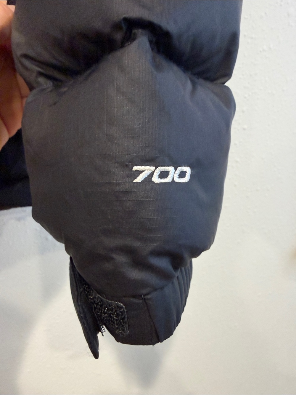 The north face Nuptse puffer - Picture 4 of 5